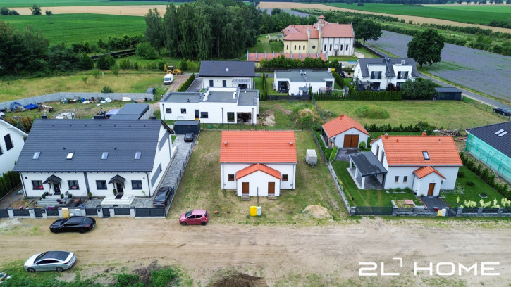 Dom Sprzedaż Zwola 7